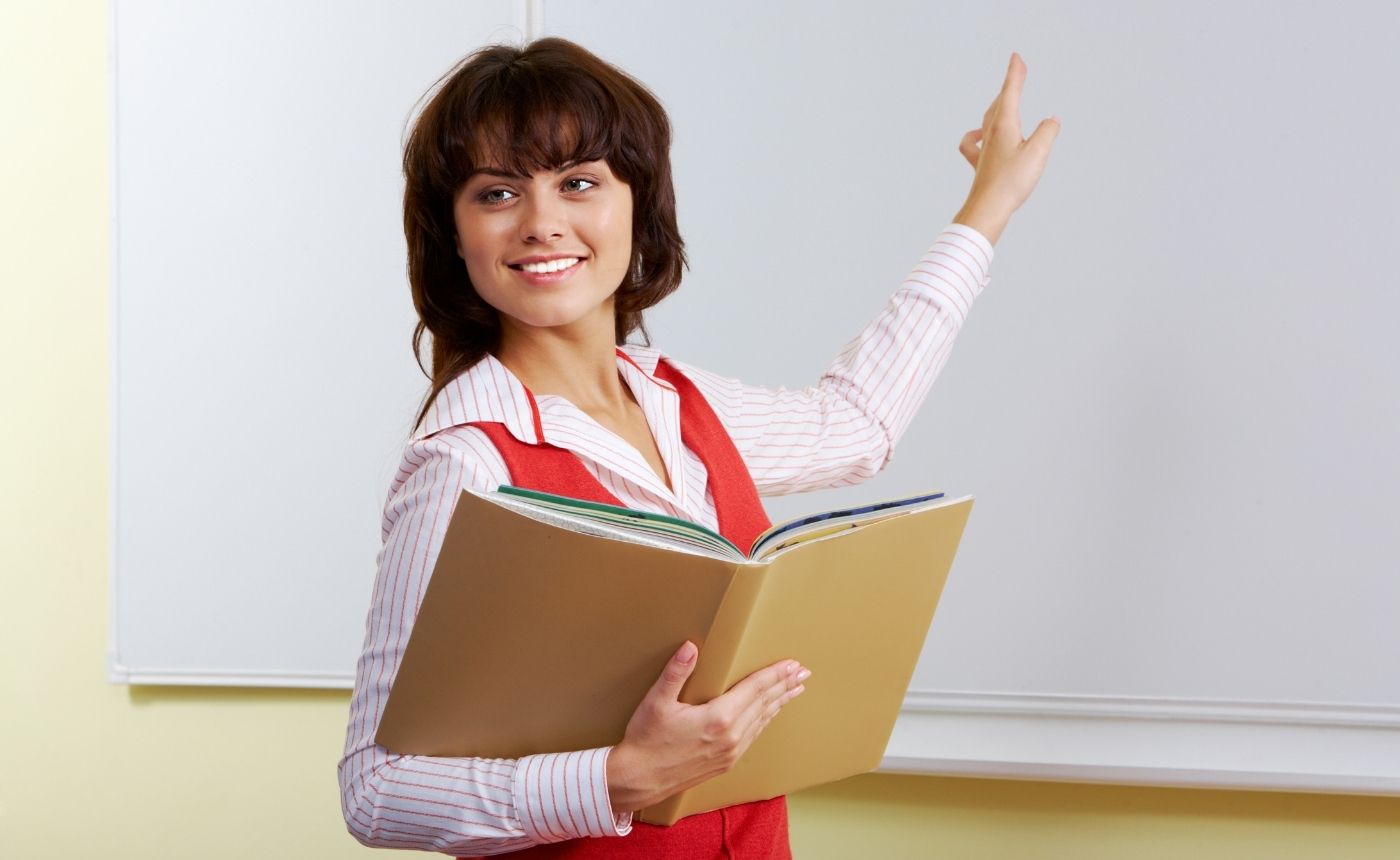 Nurse Prometric Examination book >1500 MCQs with Explanation and Tips